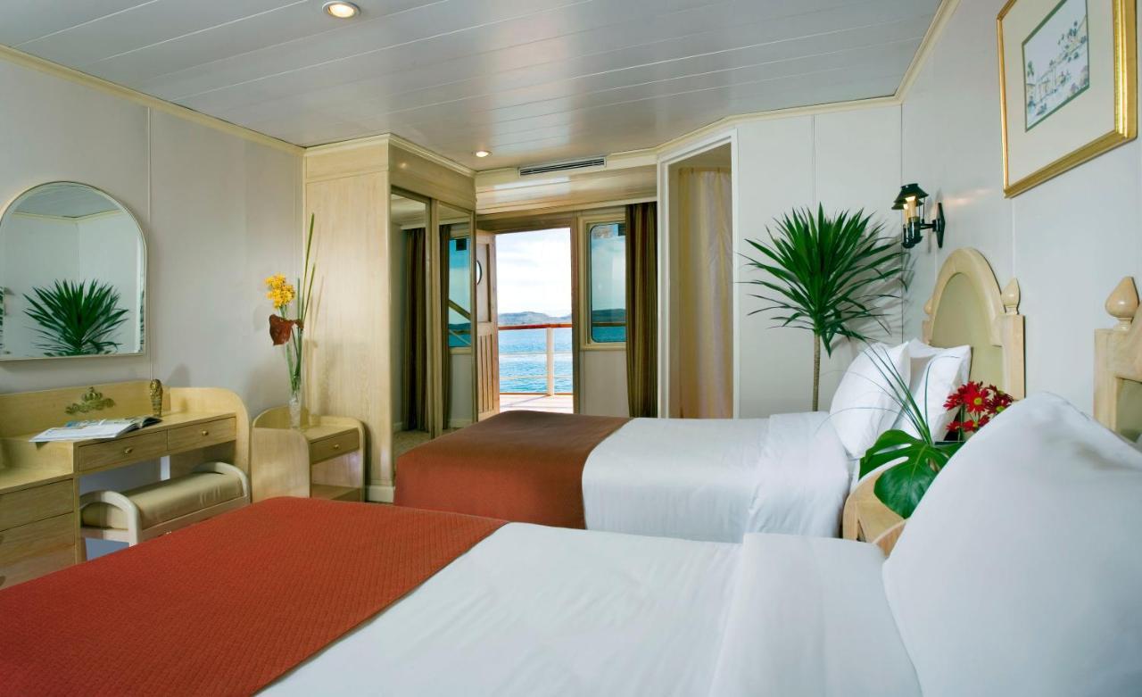 Moevenpick Prince Abbas Lake Nasser Cruise, Every Monday Four Nights From Aswan, Every Friday Three Nights From Abu-Simbel - Including Excursions And Sightseeing Kültér fotó