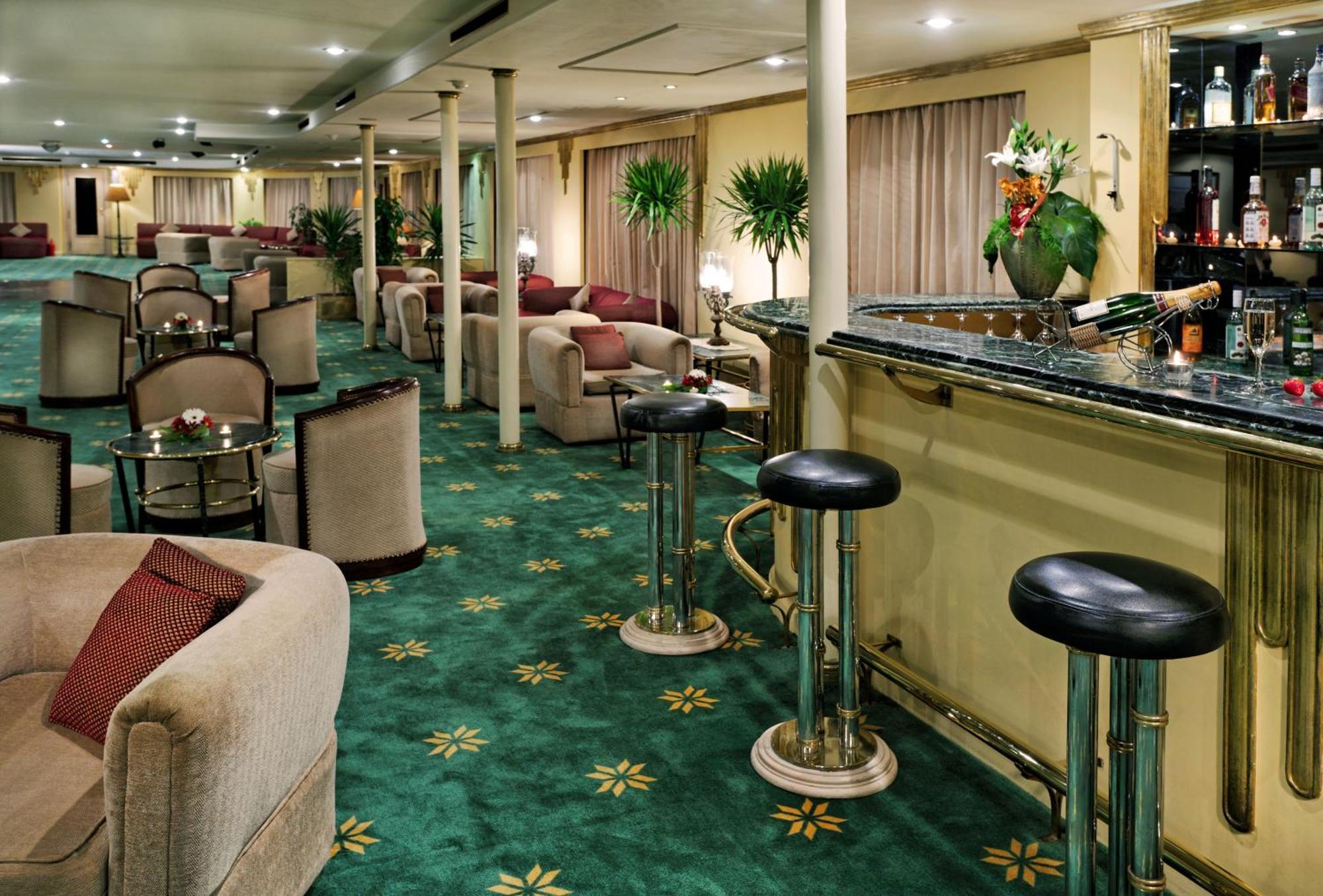 Moevenpick Prince Abbas Lake Nasser Cruise, Every Monday Four Nights From Aswan, Every Friday Three Nights From Abu-Simbel - Including Excursions And Sightseeing Kültér fotó