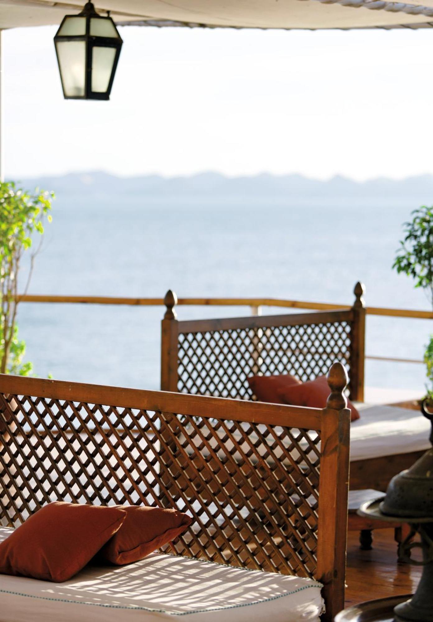 Moevenpick Prince Abbas Lake Nasser Cruise, Every Monday Four Nights From Aswan, Every Friday Three Nights From Abu-Simbel - Including Excursions And Sightseeing Kültér fotó